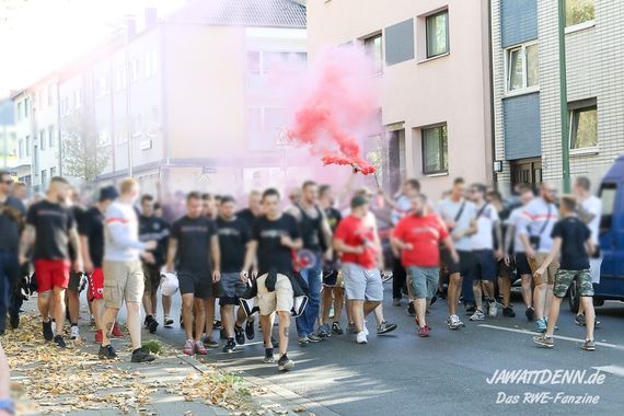 Rot-Weiss Essen vs Viktoria Köln (0-1) (4)