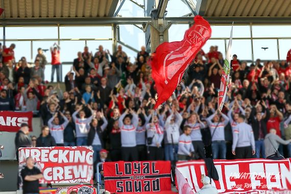 SG Wattenscheid 09 vs Rot-Weiss Essen (0-2) (10)