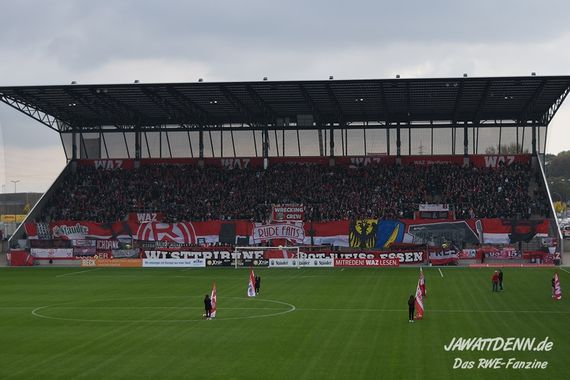 Rot-Weiss Essen vs Rot-Weiß Oberhausen (1-1) (1)
