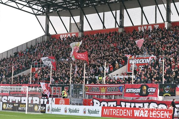 Rot-Weiss Essen vs Rot-Weiß Oberhausen (1-1) (7)