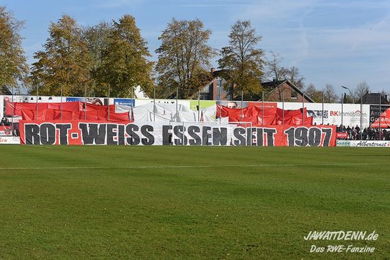 SC Wiedenbrück vs Rot-Weiss Essen (1-2) (4)