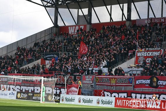 Rot-Weiss Essen vs Borussia Dortmund II (0-0) (4)