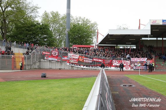 Rot-Weiß Oberhausen vs Rot-Weiss Essen (1-1) (4)