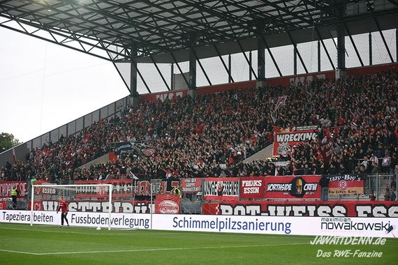 Rot-Weiss Essen vs SC Verl (1-4) (1)