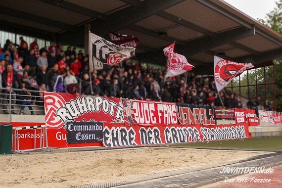 SV Bergisch Gladbach vs Rot-Weiss Essen (1-2) (4)