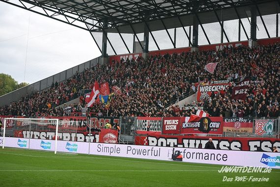 Rot-Weiss Essen vs Sportfreunde Lotte (4-1) (6)
