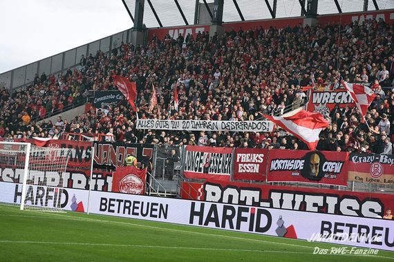 Rot-Weiss Essen vs Sportfreunde Lotte (4-1) (7)