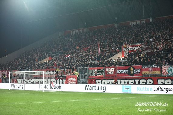 Rot-Weiss Essen vs VfB Homberg (0-2) (8)