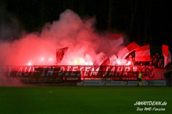 1. FC Köln II vs Rot-Weiss Essen (0-1) (14)