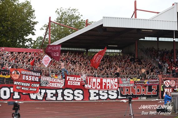 Rot-Weiß Oberhausen vs Rot-Weiss Essen (0-3) (10)