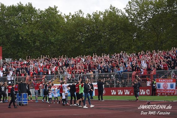 Rot-Weiß Oberhausen vs Rot-Weiss Essen (0-3) (13)