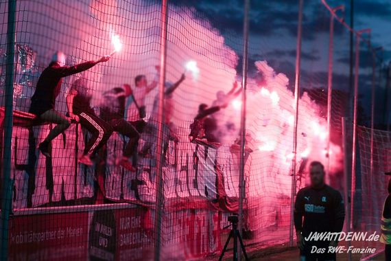 SV Lippstadt 08 vs Rot-Weiss Essen (2-4) (9)