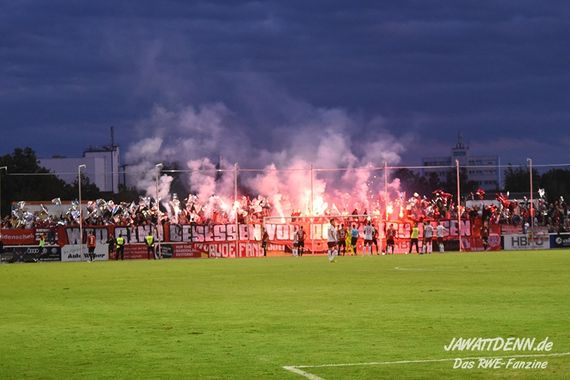 SV Lippstadt 08 vs Rot-Weiss Essen (2-4) (19)