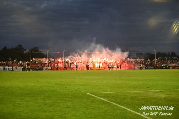 SV Lippstadt 08 vs Rot-Weiss Essen (2-4) (21)