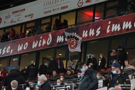 Rot-Weiss Essen vs Bonner SC (6-1) (2)