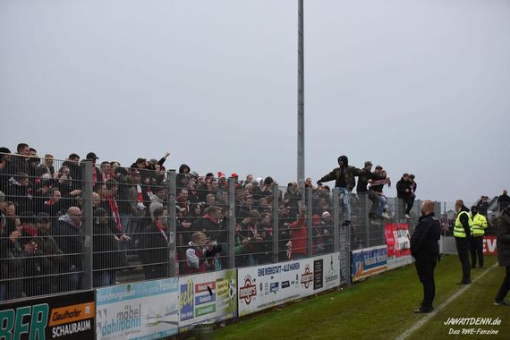 SV Straelen vs Rot-Weiss Essen (0-1) (3)