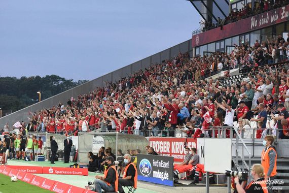 Rot-Weiss Essen vs VfB Homberg (3-0) (7)