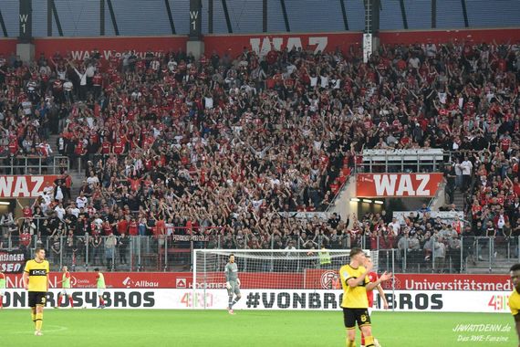 Rot-Weiss Essen vs VfB Homberg (3-0) (8)