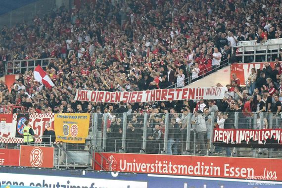 Rot-Weiss Essen vs FC Schalke 04 II (1-0) (5)