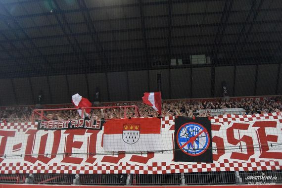 Rot-Weiss Essen vs FC Schalke 04 II (1-0) (13)