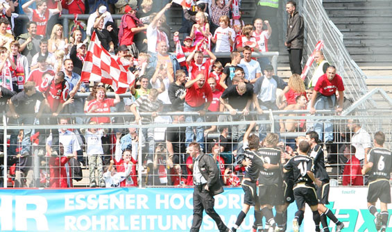 Rot-Weiss Essen vs Rot-Weiß Oberhausen (1-4) (10)