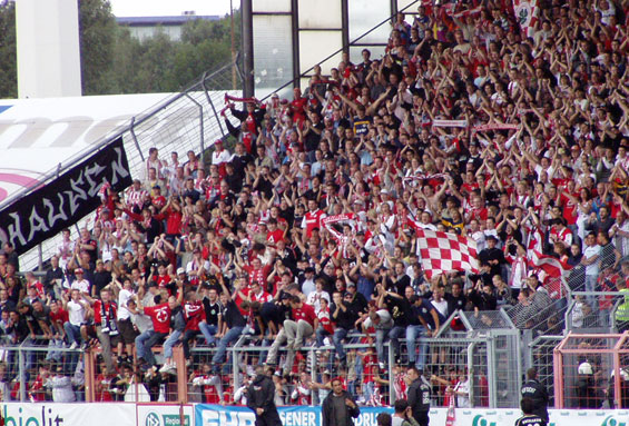 Rot-Weiss Essen vs Rot-Weiß Oberhausen (1-4) (19)