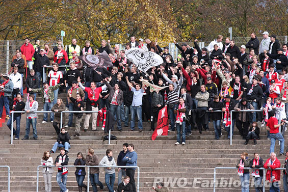 Karlsruher SC vs Rot-Weiß Oberhausen (1-1) (5)
