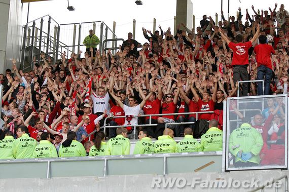 TSV Alemannia Aachen vs Rot-Weiß Oberhausen (4-0) (4)