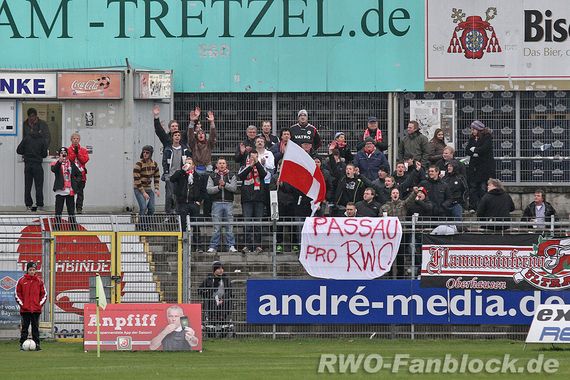 SSV Jahn Regensburg vs Rot-Weiß Oberhausen (0-0) (2)