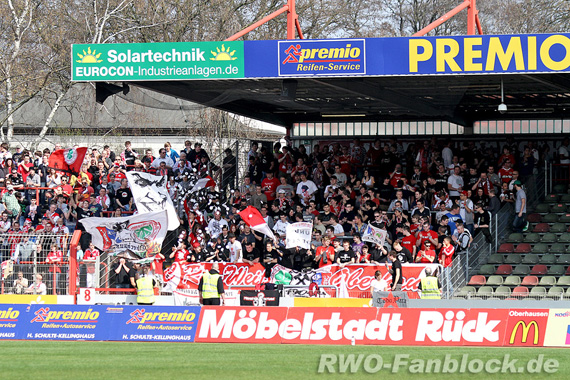 Rot-Weiß Oberhausen vs VfB Stuttgart II (2-1) (1)