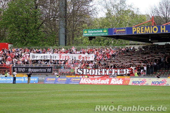 Rot-Weiß Oberhausen vs SSV Jahn Regensburg (1-2) (2)