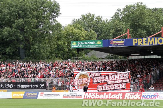 Rot-Weiß Oberhausen vs Rot-Weiss Essen (2-0) (2)