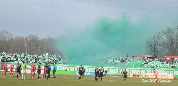 Rot-Weiß Oberhausen vs Rot-Weiss Essen (1-0) (6)