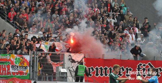 Rot-Weiss Essen vs Rot-Weiß Oberhausen (4-4) (14)