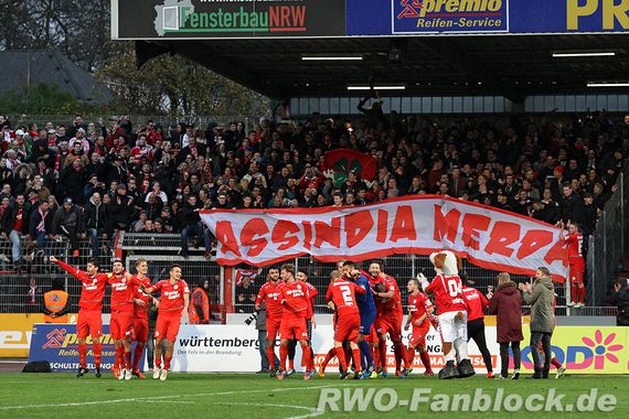 Rot-Weiß Oberhausen vs Rot-Weiss Essen (2-1) (8)