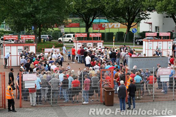 Rot-Weiß Oberhausen vs Westfalia Rhynern (2-1) (2)