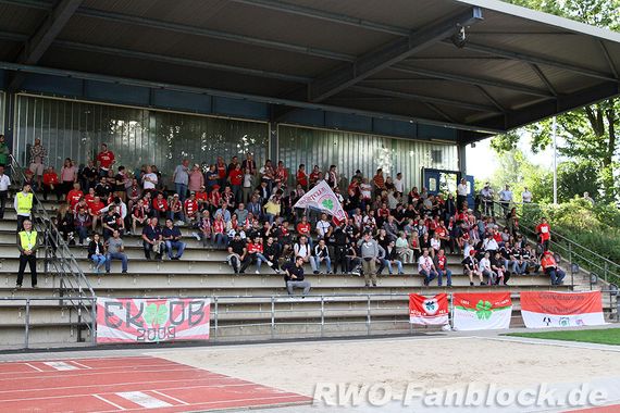 Borussia Mönchengladbach II vs Rot-Weiß Oberhausen (2-0) (2)