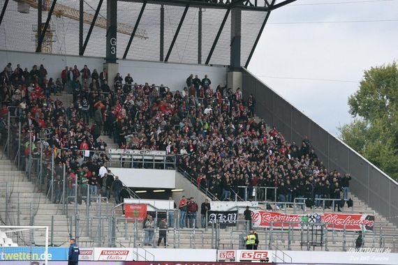 Rot-Weiss Essen vs Rot-Weiß Oberhausen (1-1) (1)