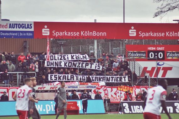 SC Fortuna Köln vs Hallescher FC (0-1) (8)