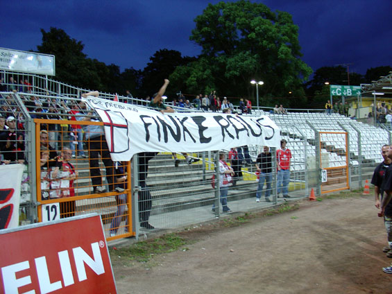 Dynamo Dresden vs SC Freiburg (2-0) (4)