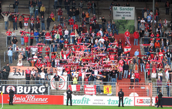 Rot-Weiss Essen vs SC Freiburg (2-0) (1)