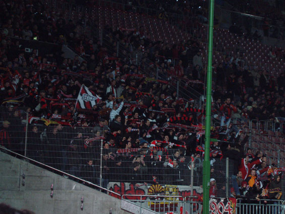 1. FC Kaiserslautern vs SC Freiburg (2-0) (6)