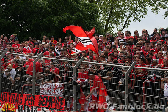 Rot-Weiß Oberhausen vs SC Freiburg (1-0) (1)
