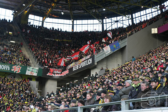 Borussia Dortmund vs SC Freiburg (1-0) (4)