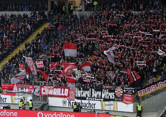 Eintracht Frankfurt vs SC Freiburg (1-2) (1)