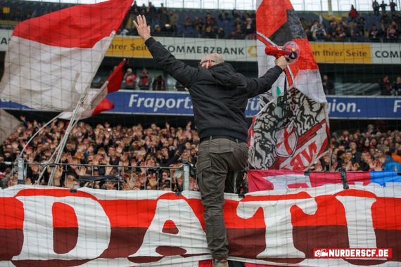 Eintracht Frankfurt vs SC Freiburg (1-1) (12)