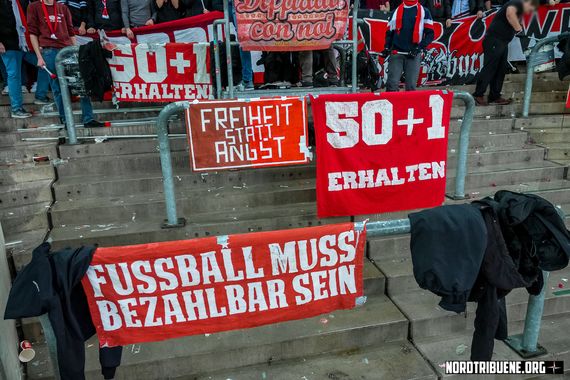Borussia Mönchengladbach vs SC Freiburg (1-1) (9)