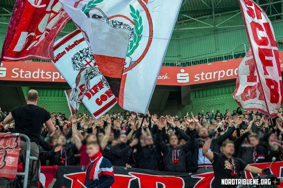 Borussia Mönchengladbach vs SC Freiburg (1-1) (14)