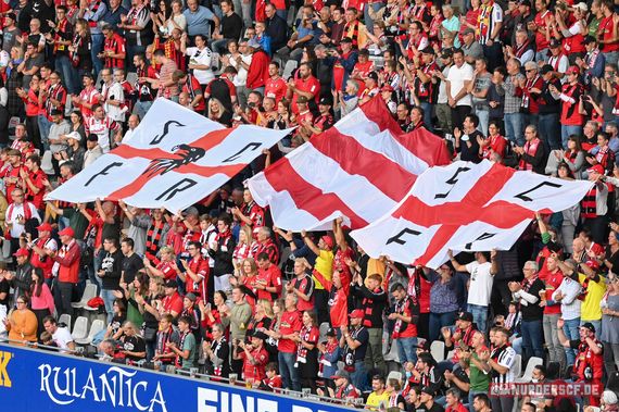 SC Freiburg vs FC Augsburg (3-0) (18)