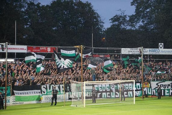 Rot-Weiß Ahlen vs SC Preußen Münster (1-1) (8)